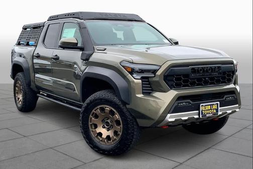 2025 Toyota Tacoma Hybrid Trailhunter