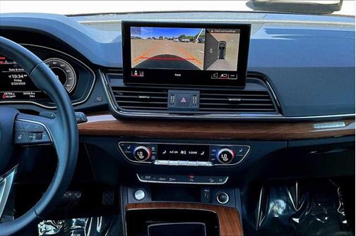 2022 Audi Q5 45 S line Premium Plus