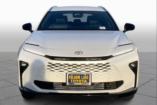 2026 Toyota Crown Signia XLE