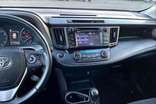 2018 Toyota RAV4 Adventure