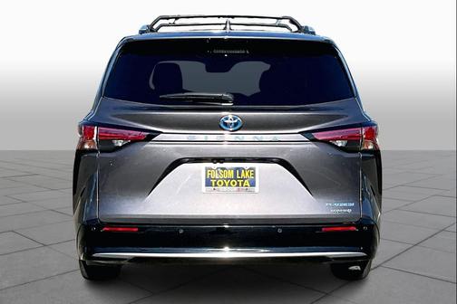 2021 Toyota Sienna Platinum