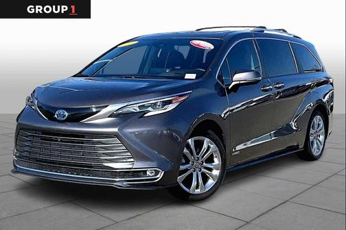 2021 Toyota Sienna Platinum