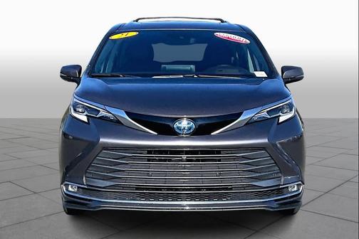 2021 Toyota Sienna Platinum