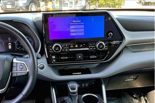 2023 Toyota Highlander Hybrid Limited