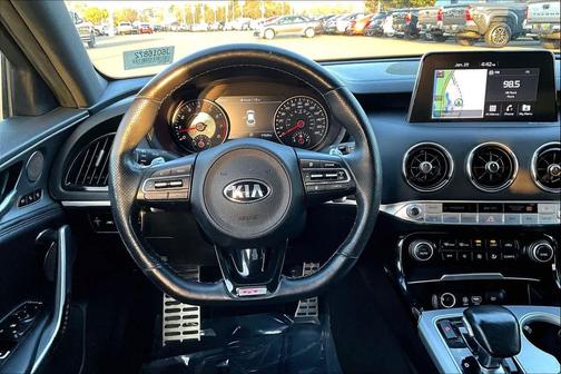 2018 Kia Stinger GT2