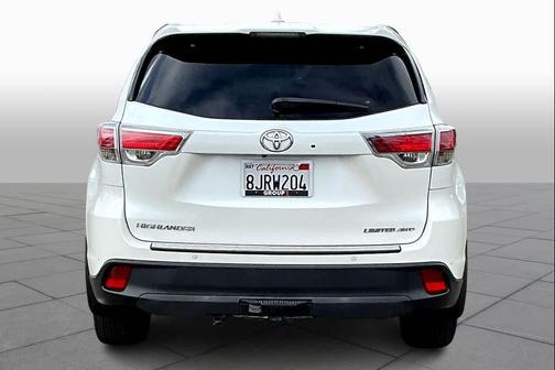 2016 Toyota Highlander Limited Platinum