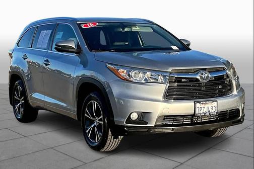 2016 Toyota Highlander XLE
