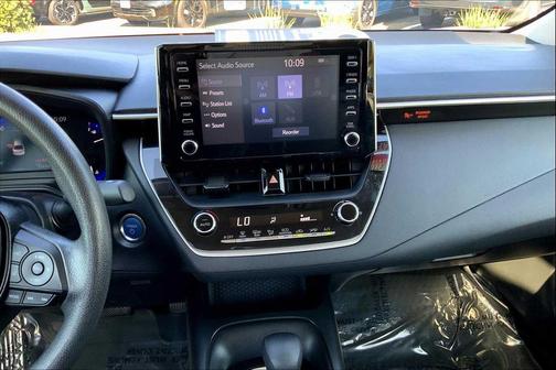2020 Toyota Corolla Hybrid LE