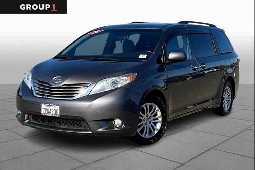 2016 Toyota Sienna XLE