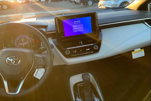 2026 Toyota Corolla Hybrid SE