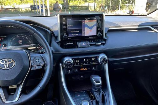 Blizzard Pearl 2019 Toyota RAV4 Limited