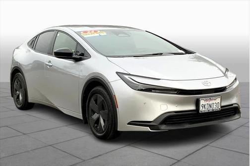 2024 Toyota Prius LE
