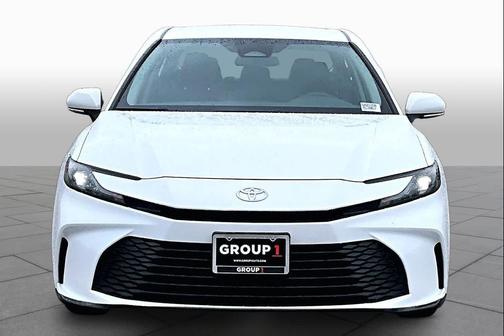 Ice Cap 2025 Toyota Camry LE