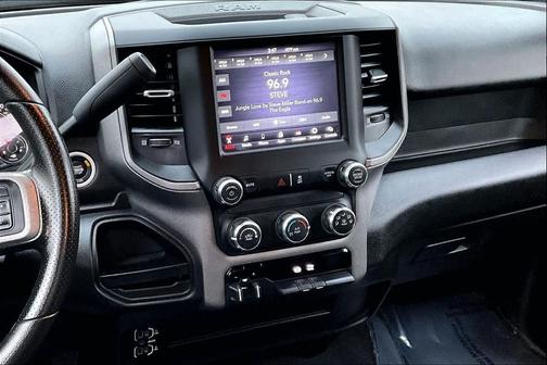 2021 RAM 3500 Tradesman Crew Cab 4x4 8' Box