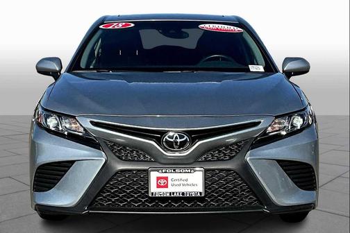 2018 Toyota Camry SE