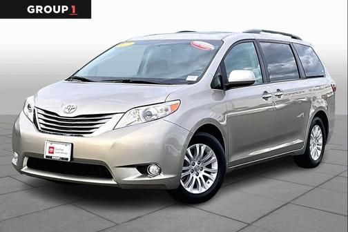 2017 Toyota Sienna XLE