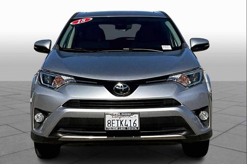 2018 Toyota RAV4 XLE