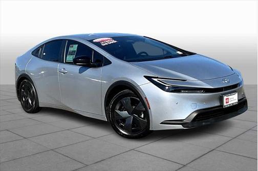 2023 Toyota Prius LE