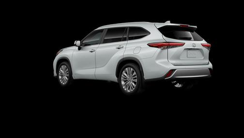 White 2026 Toyota Highlander Hybrid Platinum