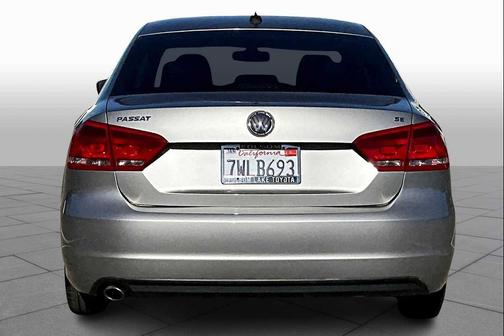 2013 Volkswagen Passat 2.5 SE