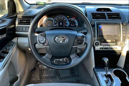 2013 Toyota Camry Hybrid XLE
