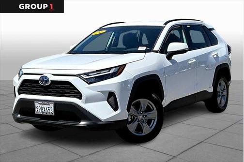2024 Toyota RAV4 Hybrid XLE