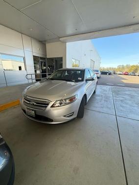 2010 Ford Taurus Limited