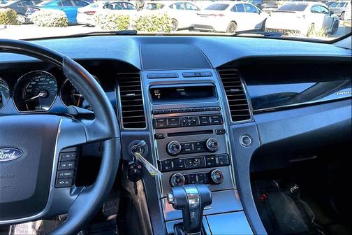 2010 Ford Taurus Limited