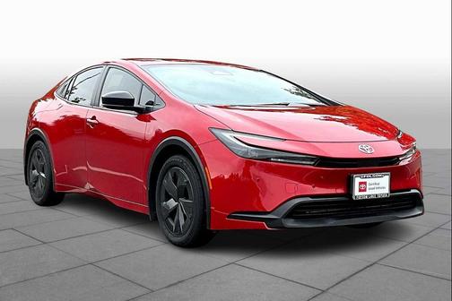 2025 Toyota Prius LE