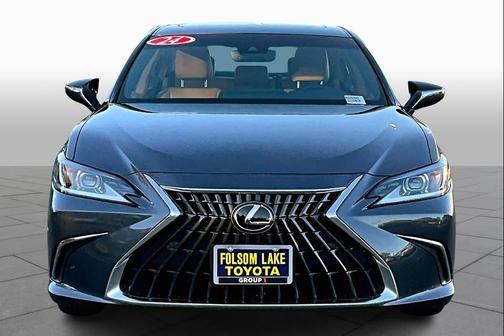2024 Lexus ES 300h Base