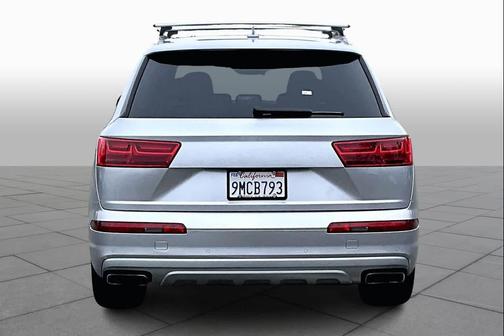 2017 Audi Q7 3.0T Premium