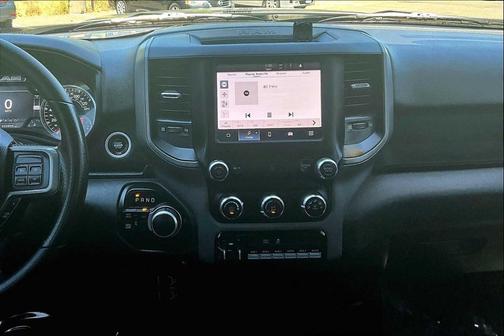 2022 RAM 2500 Tradesman Crew Cab 4x4 6'4' Box