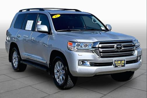 Classic Silver Metallic 2017 Toyota Land Cruiser Base