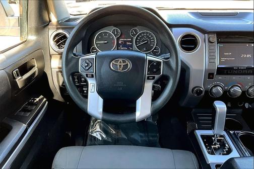 2017 Toyota Tundra SR5