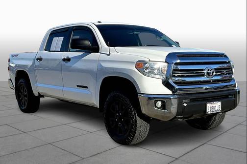 2017 Toyota Tundra SR5