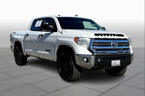 2017 Toyota Tundra SR5