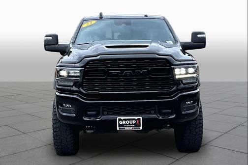 Diamond Black Crystal Pearlcoat 2023 RAM 2500 Limited Crew Cab 4x4 6'4' Box