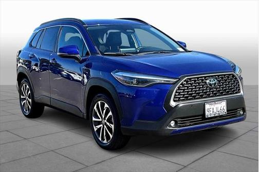 2023 Toyota Corolla Cross XLE