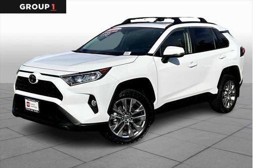 2020 Toyota RAV4 XLE Premium