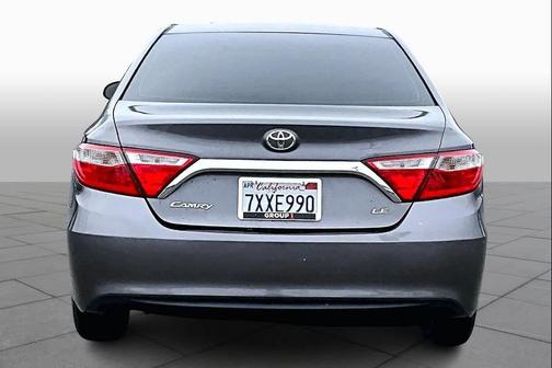 2017 Toyota Camry LE