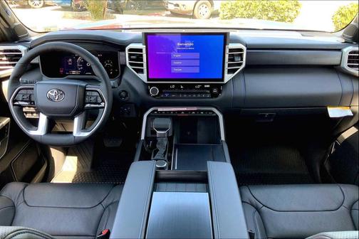 2025 Toyota Tundra Platinum
