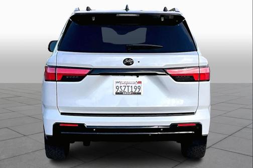 2025 Toyota Sequoia Platinum