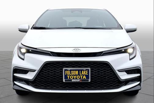 Wind Chill Pearl 2026 Toyota Corolla Hybrid SE