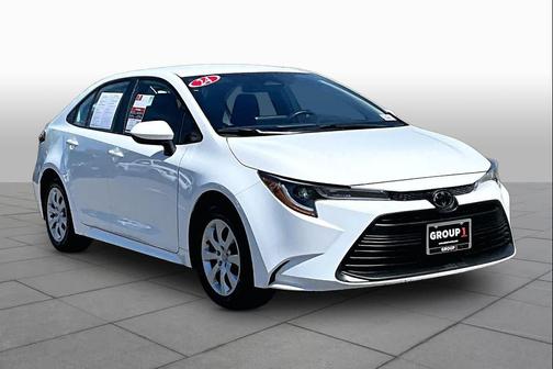 Ice Cap 2024 Toyota Corolla LE