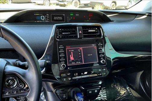 2022 Toyota Prius L