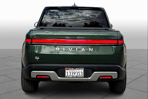 2022 Rivian R1T Adventure
