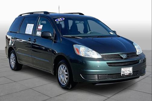 2005 Toyota Sienna LE