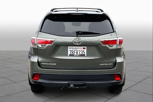 2016 Toyota Highlander Limited Platinum