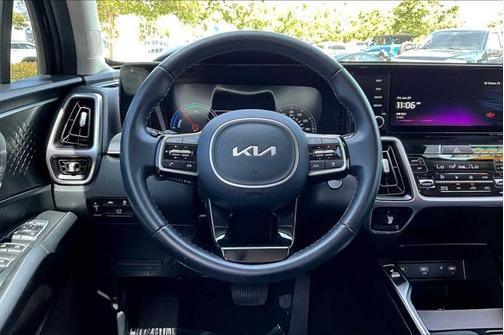 2023 Kia Sorento Hybrid EX