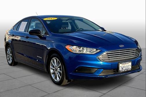 2017 Ford Fusion Hybrid SE